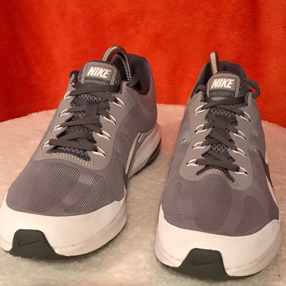 Women’s Nike walking shoe